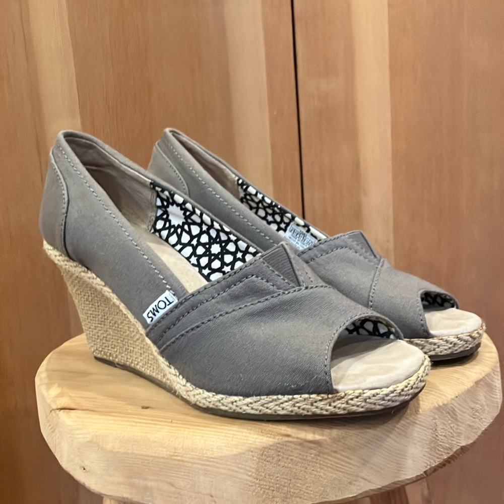 Tom’s wedges